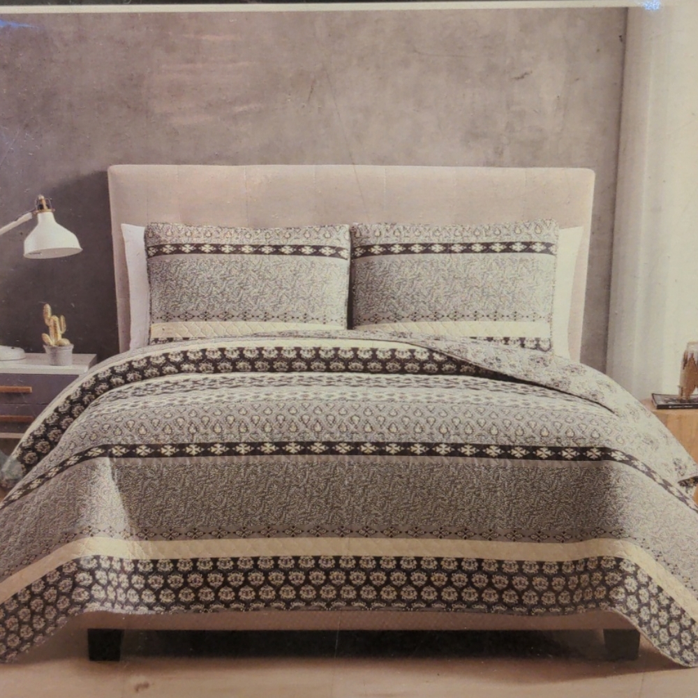 3 piece quilt set 1 quilt 2 shams